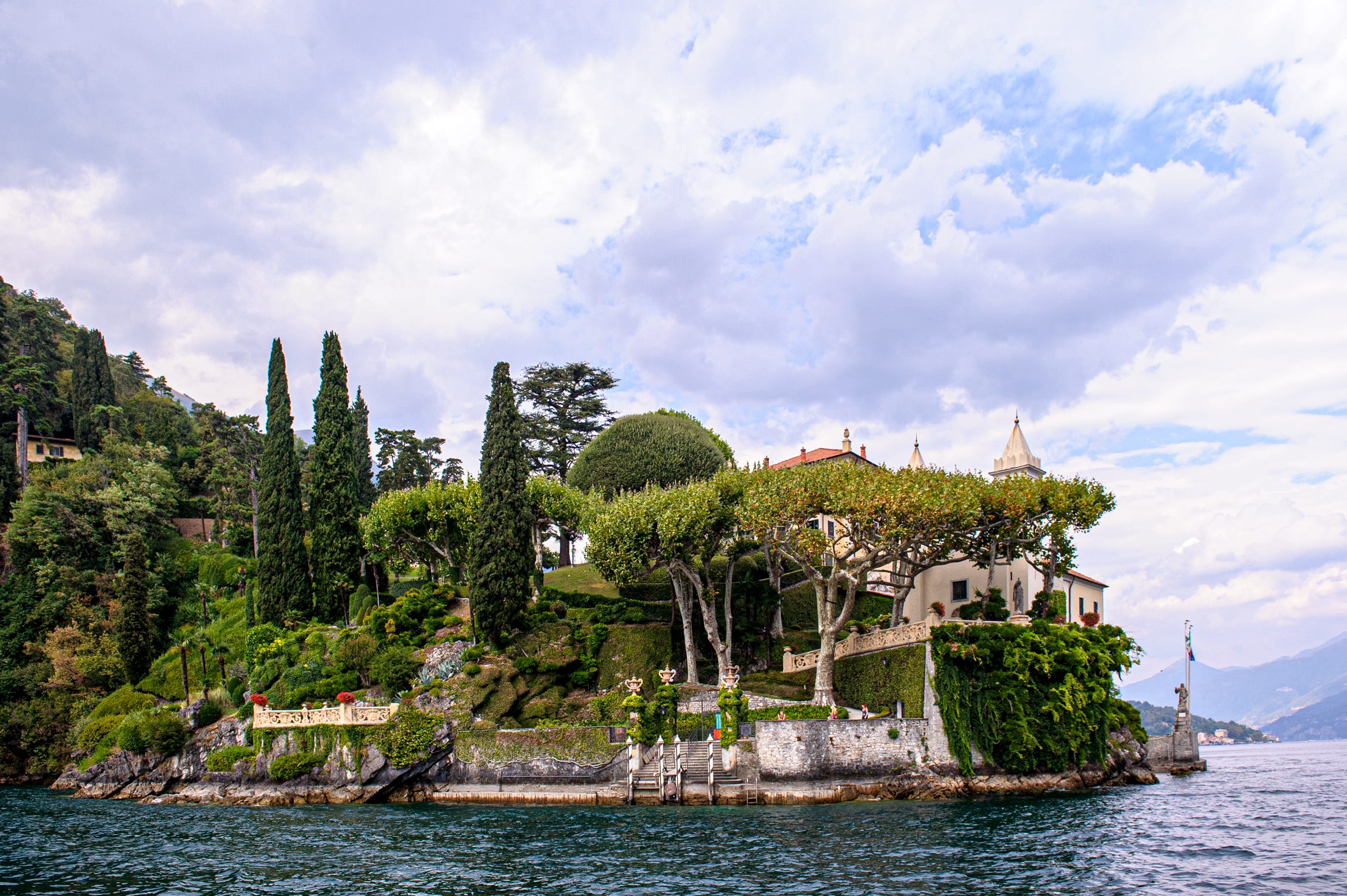 Villa Balbianello, lago di como, fotografi boccadasse, cideomakers, top photographer, luxury wedding, bride, mua