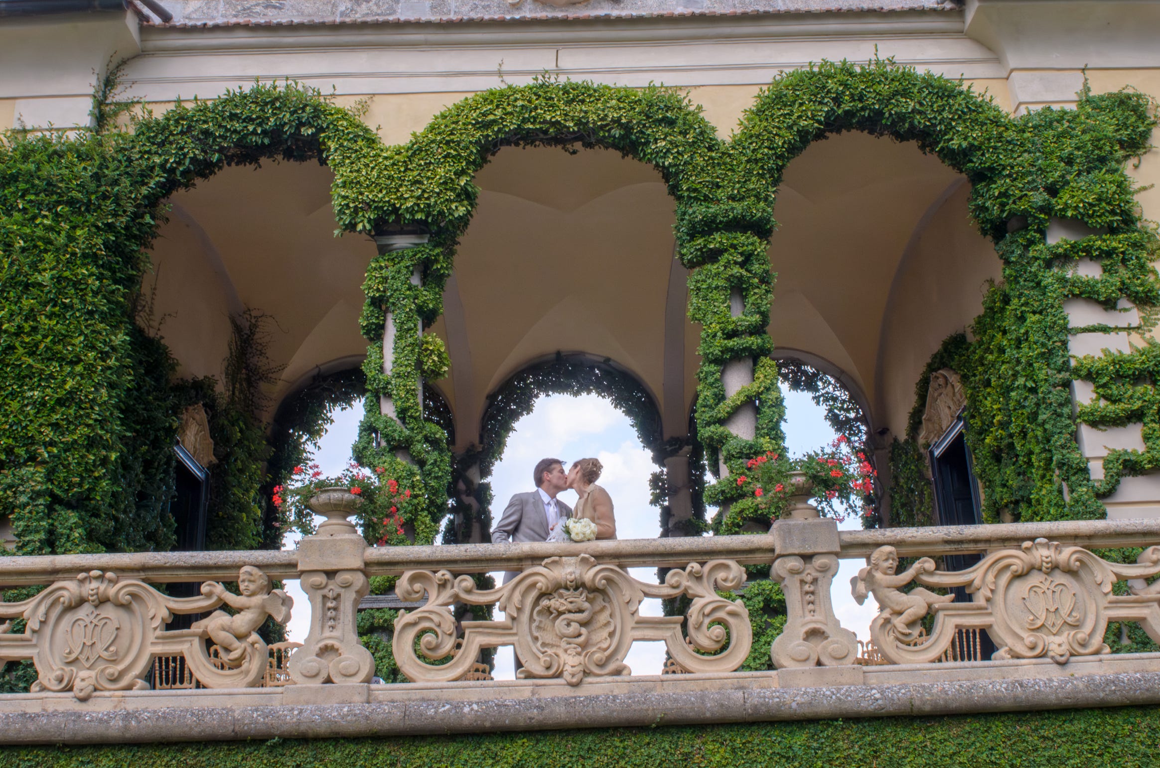 Villa Balbianello, lago di como, fotografi boccadasse, cideomakers, top photographer, luxury wedding, bride, mua